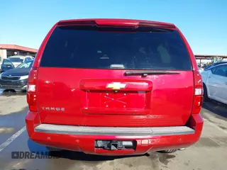 2013 Chevrolet Tahoe LS z VIN 1GNSCAE00DR341440, wystawiony jako IAAI lot #41312134 z przebiegiem 100 179 mil mil oraz . Historia ofert i sprzedaży dostępna na DreamBid. Obrazek 17.