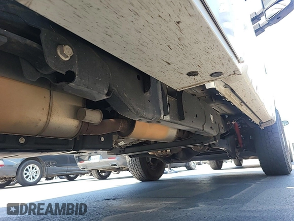 2020 Ford F-250 XL z VIN 1FDBF2B61LED11752, wystawiony jako IAAI lot #42786941 z przebiegiem 156 342 mil mil oraz . Historia ofert i sprzedaży dostępna na DreamBid. Obrazek 7.