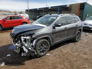 2015 Jeep Cherokee Latitude с VIN 1C4PJMCS2FW647358, выставлен на аукционе Copart как лот 49553675 с пробегом 114 006 миль миль и Списание • Salvage title. История ставок и продаж доступна на DreamBid. Изображение 1.