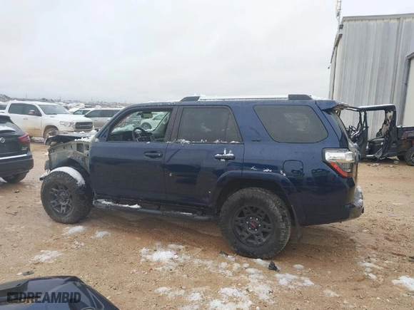 2020 Toyota 4Runner SR5 with VIN JTEBU5JR1L5805614, listed as a IAAI auction lot 41295454 with 50,385 mi miles. Bid and sale history available at carsss.com. Image 15.