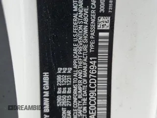 2020 BMW M8 z VIN WBSAE0C09LCD76941, wystawiony jako Copart lot #43378505 z przebiegiem 67 146 mil mil oraz Czysty tytuł • Clean title. Historia ofert i sprzedaży dostępna na DreamBid. Obrazek 12.