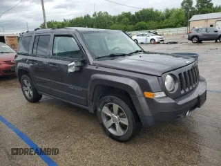 2017 Jeep Patriot High Altitude with VIN 1C4NJRFB5HD107873, listed as a Copart auction lot 61496695 with 106,391 mi miles and Salvage title. Bid and sale history available at DreamBid. Image 4.