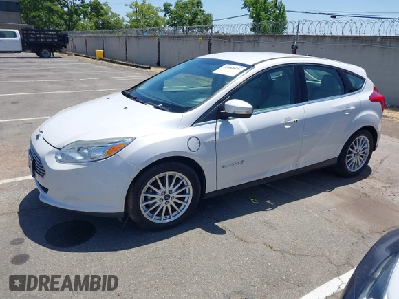 2014 Ford Focus Electric with VIN 1FADP3R45EL306109, listed as a IAAI auction lot 42382079 with 80,143 mi miles and . Bid and sale history available at DreamBid. Image 2.
