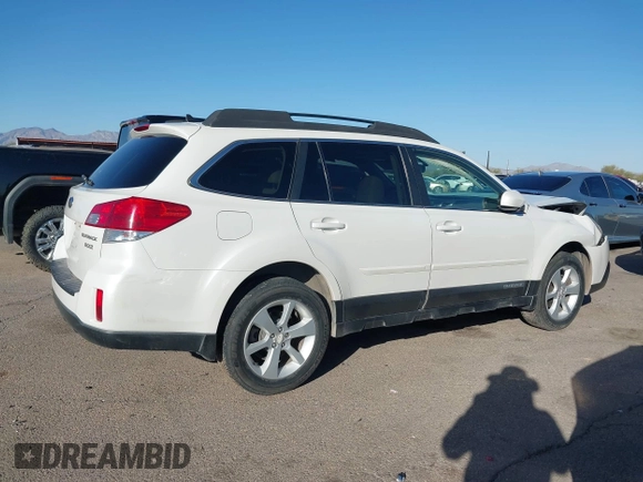2014 Subaru Outback 2.5i Premium with VIN 4S4BRBCC7E3298502, listed as a IAAI auction lot 41502057 with 127,046 mi miles. Bid and sale history available at carsss.com. Image 13.