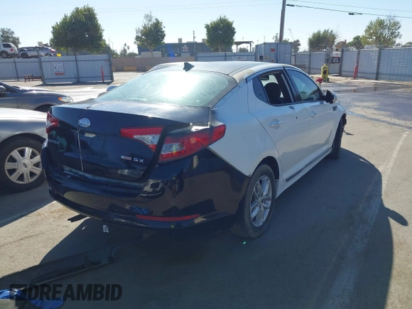 2013 Kia Optima SX с VIN 5XXGR4A6XDG104501, выставлен на аукционе IAAI как лот 42238868 с пробегом Не указан миль и . История ставок и продаж доступна на DreamBid. Изображение 4.