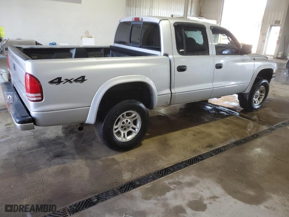 2003 Dodge Dakota Sport with VIN 1D7HG38N03S170907, listed as a Copart auction lot 46998985 with 97,805 mi miles and Salvage Title. Bid and sale history available at carsss.com. Image 3.