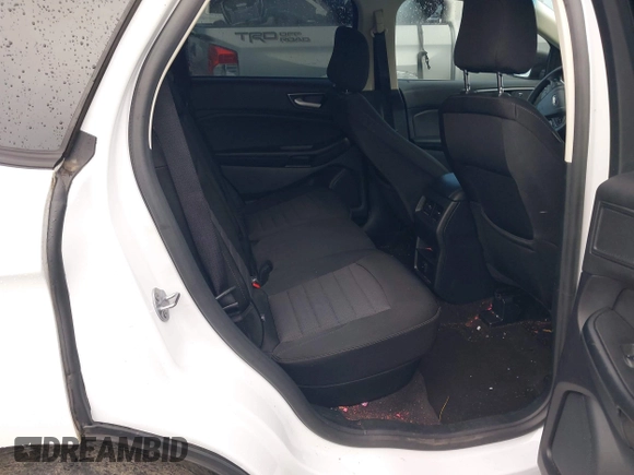 2020 Ford Edge SE z VIN 2FMPK3G91LBB28034, wystawiony jako IAAI lot #42256654 z przebiegiem 95 997 mil mil oraz . Historia ofert i sprzedaży dostępna na DreamBid. Obrazek 8.