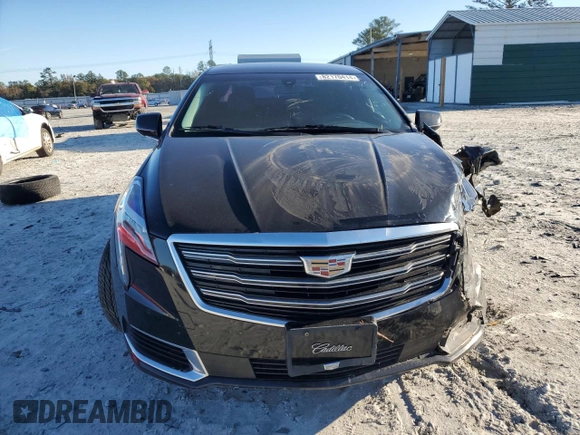 2018 Cadillac XTS Livery z VIN 2G61U5S30J9128214, wystawiony jako Copart lot #82170414 z przebiegiem 111 611 mil mil oraz Szkoda całkowita • Salvage title. Historia ofert i sprzedaży dostępna na DreamBid. Obrazek 5.