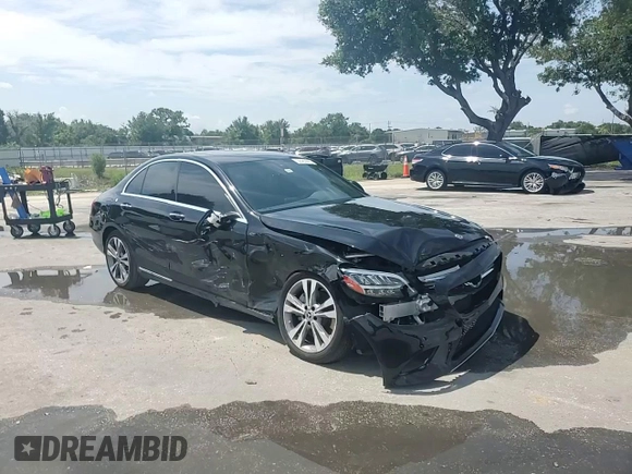 2019 Mercedes-Benz C 300 with VIN 55SWF8DBXKU296537, listed as a Copart auction lot 58489665 with 51,341 mi miles and Salvage title. Bid and sale history available at DreamBid. Image 13.