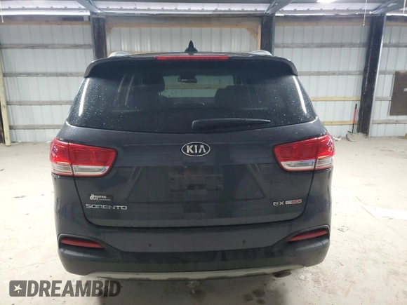 2016 Kia Sorento EX with VIN 5XYPH4A1XGG127350, listed as a Copart auction lot 47289315 with 135,684 mi miles and Clean Title. Bid and sale history available at carsss.com. Image 6.