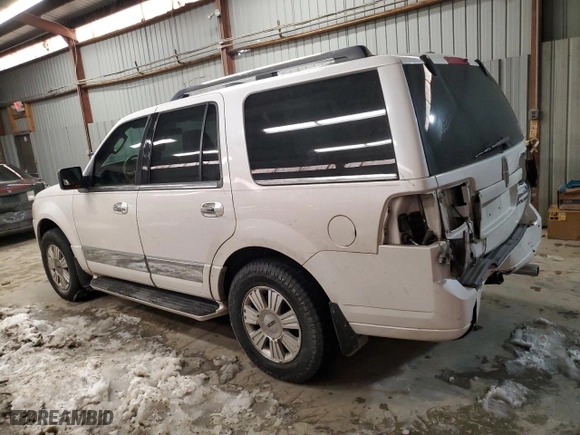 2009 Lincoln Navigator with VIN 5LMFU28579LJ01826, listed as a Copart auction lot 88434765 with 221,624 mi miles and Salvage Title. Bid and sale history available at carsss.com. Image 2.