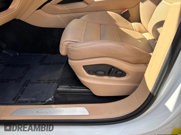 2022 Porsche Cayenne E-Hybrid with VIN WP1AE2AYXNDA26XXX, listed as a Copart auction lot 48625895 with 19,066 mi miles and Clean title. Bid and sale history available at DreamBid. Image 5.