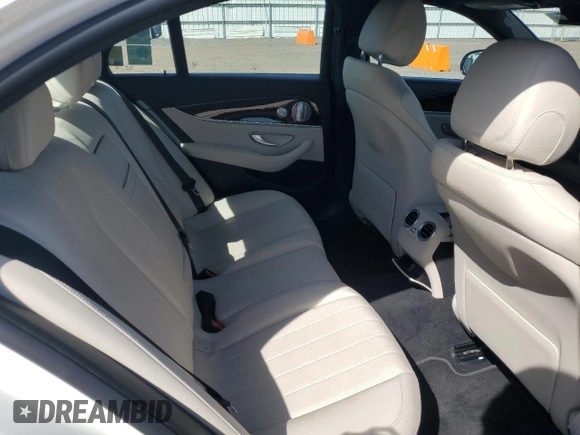 2020 Mercedes-Benz E 450 with VIN WDDZF6JB9LA734326, listed as a Copart auction lot 53639565 with 21,563 mi miles and Salvage Title. Bid and sale history available at DreamBid. Image 10.