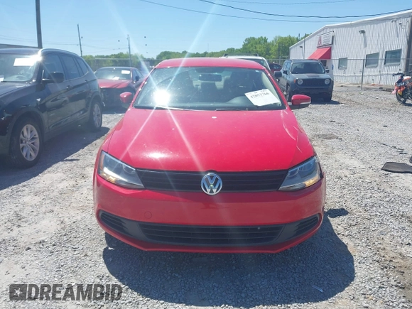 2012 Volkswagen Jetta Sedan SE w/Convenience with VIN 3VWDX7AJOCM340325, listed as a IAAI auction lot 42053766 with 171,254 mi miles. Bid and sale history available at carsss.com. Image 12.