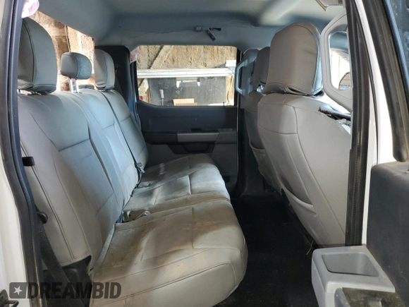 2024 Ford F-350 XL с VIN 1FT8W3BT1REE21588, выставлен на аукционе Copart как лот 47617935 с пробегом 11 223 миль миль и Списание • Salvage title. История ставок и продаж доступна на DreamBid. Изображение 11.