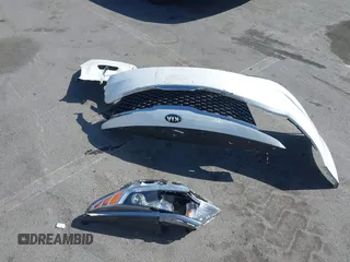 2018 Kia Optima LX z VIN 5XXGT4L35JG265371, wystawiony jako IAAI lot #42494354 z przebiegiem 86 411 mil mil oraz . Historia ofert i sprzedaży dostępna na DreamBid. Obrazek 12.