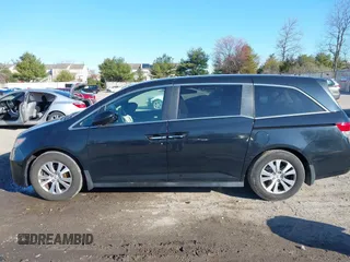2017 Honda Odyssey SE with VIN 5FNRL5H31HB020510, listed as a IAAI auction lot 41877937 with 105,690 mi miles and . Bid and sale history available at carsss.com. Image 14.
