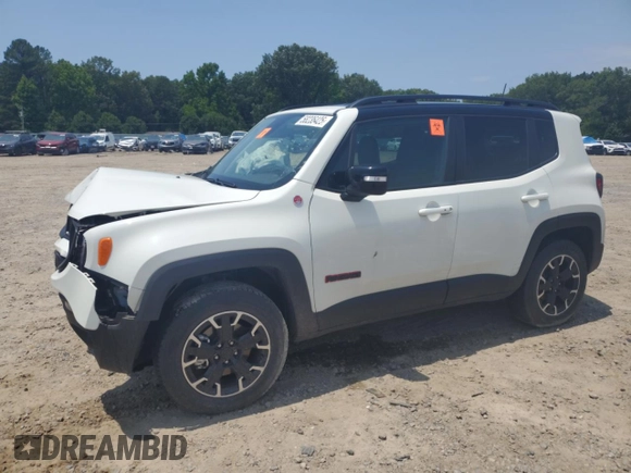 2023 Jeep Renegade Trailhawk z VIN ZACNJDC11PPP72877, wystawiony jako Copart lot #58236425 z przebiegiem 4 224 mil mil oraz Szkoda całkowita • Salvage title. Historia ofert i sprzedaży dostępna na DreamBid. Obrazek 1.