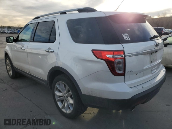 2013 Ford Explorer XLT with VIN 1FM5K7D83DGC19617, listed as a Copart auction lot 50231925 with 184,027 mi miles and Salvage Title. Bid and sale history available at DreamBid. Image 2.