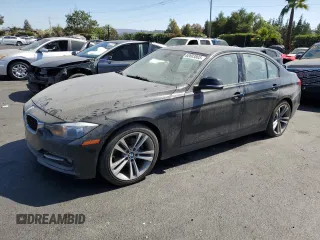 2014 BMW 3 Series 328d z VIN WBA3D3C58EK156581, wystawiony jako Copart lot #62603805 z przebiegiem 229 710 mil mil oraz Czysty tytuł • Clean title. Historia ofert i sprzedaży dostępna na DreamBid. Obrazek 1.