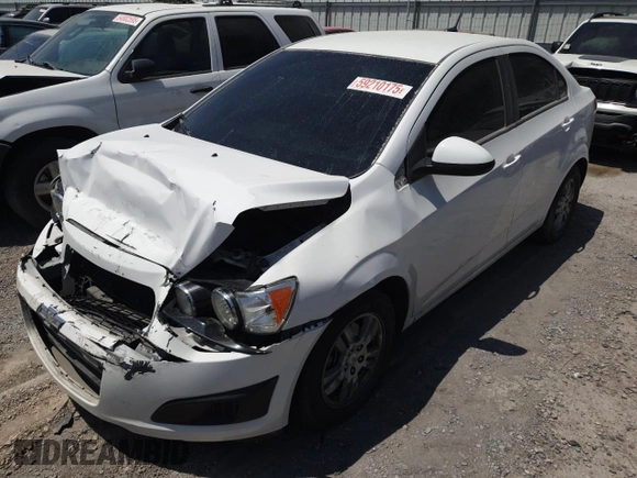 2012 Chevrolet Sonic LS z VIN 1G1JA5SH1C4193900, wystawiony jako Copart lot #59210175 z przebiegiem 92 235 mil mil oraz Szkoda całkowita • Salvage title. Historia ofert i sprzedaży dostępna na DreamBid. Obrazek 1.