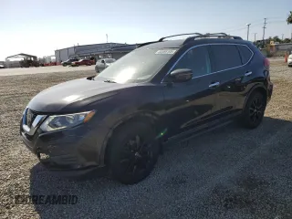 2017 Nissan Rogue S with VIN 5N1AT2MT4HC844673, listed as a Copart auction lot 60566105 with 147,886 mi miles and Salvage title. Bid and sale history available at DreamBid. Image 1.