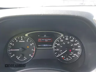 2020 Nissan Pathfinder SV with VIN 5N1DR2BN8LC632755, listed as a IAAI auction lot 42731712 with 65,363 mi miles and . Bid and sale history available at DreamBid. Image 7.