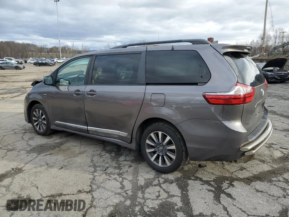 2020 Toyota Sienna LE with VIN 5TDJZ3DCXLS231778, listed as a Copart auction lot 85892214 with 118,026 mi miles and Salvage title. Bid and sale history available at DreamBid. Image 2.