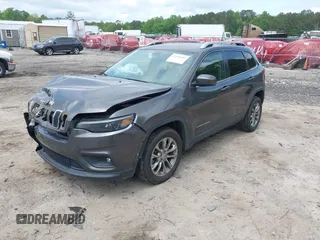 2019 Jeep Cherokee Latitude Plus with VIN 1C4PJLLBXKD305219, listed as a IAAI auction lot 42150283 with 89,000 mi miles and . Bid and sale history available at DreamBid. Image 2.