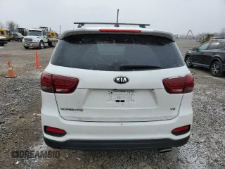 2019 Kia Sorento LX V6 with VIN 5XYPGDA53KG572916, listed as a Copart auction lot 46332115 with 93,941 mi miles and Salvage Title. Bid and sale history available at carsss.com. Image 6.