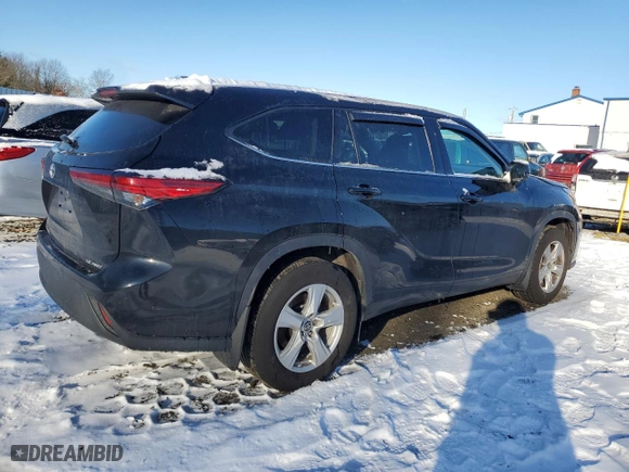 2021 Toyota Highlander L with VIN 5TDBZRBH0MS557161, listed as a Copart auction lot 87359574 with 86,296 mi miles and Salvage Title. Bid and sale history available at carsss.com. Image 3.