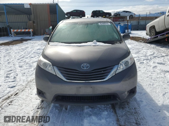 2017 Toyota Sienna LE with VIN 5TDJZ3DC3HS155344, listed as a Copart auction lot 46488255 with 0 mi miles and Salvage Title. Bid and sale history available at carsss.com. Image 5.