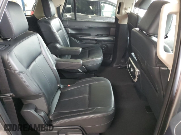 2024 Ford Expedition Max XLT z VIN 1FMJK1J81REA33335, wystawiony jako Copart lot #47927915 z przebiegiem 17 743 mil mil oraz Szkoda całkowita • Salvage title. Historia ofert i sprzedaży dostępna na DreamBid. Obrazek 11.