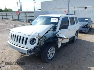 2014 Jeep Patriot Sport with VIN 1C4NJPBA8ED772974, listed as a IAAI auction lot 42401827 with 140,761 mi miles and . Bid and sale history available at DreamBid. Image 2.