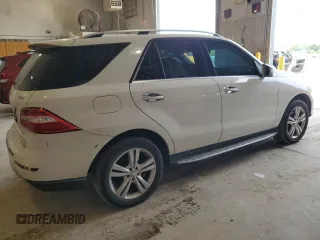2013 Mercedes-Benz M 350 z VIN 4JGDA5HB3DA118475, wystawiony jako Copart lot #57900995 z przebiegiem 140 948 mil mil oraz Czysty tytuł • Clean title. Historia ofert i sprzedaży dostępna na DreamBid. Obrazek 3.