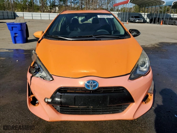 2015 Toyota Prius c One with VIN JTDKDTB35F1090948, listed as a Copart auction lot 88044225 with 148,403 mi miles and Salvage Title. Bid and sale history available at carsss.com. Image 5.
