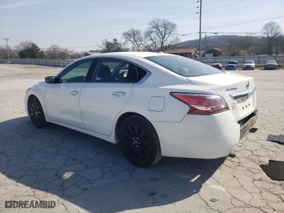 2015 Nissan Altima 2.5 SV with VIN 1N4AL3AP1FC269355, listed as a Copart auction lot 50248455 with 190,293 mi miles and Clean Title. Bid and sale history available at carsss.com. Image 2.