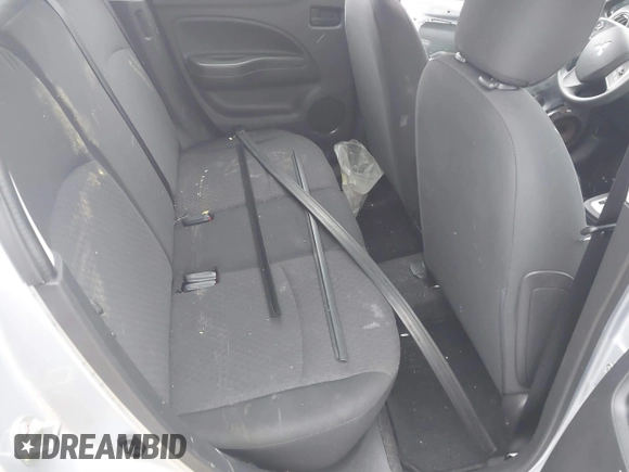 2019 Mitsubishi Mirage ES z VIN ML32A3HJ1KH007390, wystawiony jako IAAI lot #41515634 z przebiegiem 66 451 mil mil oraz . Historia ofert i sprzedaży dostępna na DreamBid. Obrazek 8.