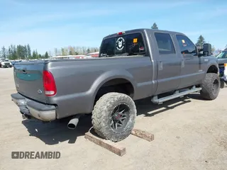 2005 Ford Super Duty F-250 XL with VIN 1FTSW21P05EC31103, listed as a IAAI auction lot 41966914 with 154,095 mi miles. Bid and sale history available at carsss.com. Image 4.