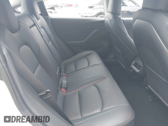 2020 Tesla Model 3 Performance z VIN 5YJ3E1EC9LF641242, wystawiony jako IAAI lot #42380146 z przebiegiem Nie podano mil oraz . Historia ofert i sprzedaży dostępna na DreamBid. Obrazek 8.