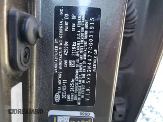 2012 Kia Optima EX z VIN 5XXGN4A77CG031915, wystawiony jako Copart lot #88993055 z przebiegiem 163 289 mil mil oraz Szkoda całkowita • Salvage title. Historia ofert i sprzedaży dostępna na DreamBid. Obrazek 14.