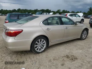 2010 Lexus LS 460 z VIN JTHBL1EF3A5097331, wystawiony jako Copart lot #62844135 z przebiegiem Nie podano mil oraz Szkoda całkowita • Salvage title. Historia ofert i sprzedaży dostępna na DreamBid. Obrazek 3.