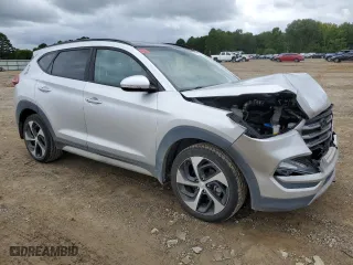 2018 Hyundai Tucson Value with VIN KM8J33A23JU743304, listed as a Copart auction lot 71563124 with 79,964 mi miles and Salvage Title. Bid and sale history available at carsss.com. Image 4.