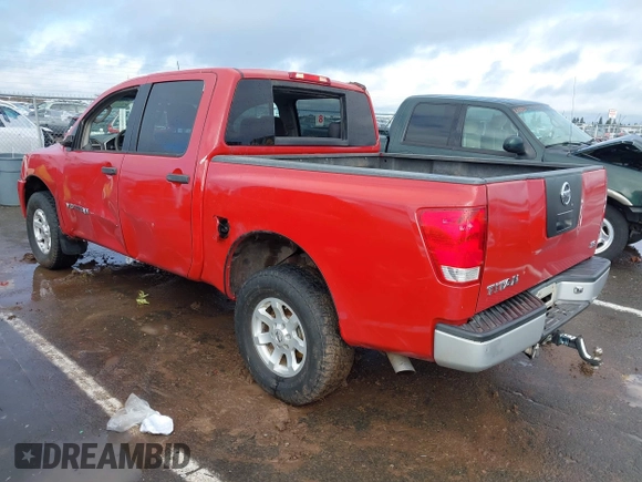 2005 Nissan Titan SE with VIN 1N6AA07B25N553619, listed as a IAAI auction lot 41560930 with 169,561 mi miles. Bid and sale history available at carsss.com. Image 3.