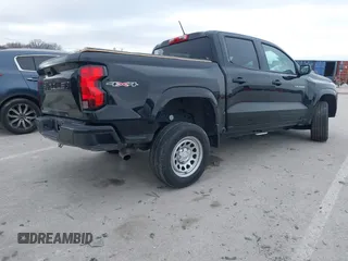 2023 Chevrolet Colorado 4WD Work Truck z VIN 1GCGTBEC4P1198879, wystawiony jako IAAI lot #41322797 z przebiegiem 13 414 mil mil oraz . Historia ofert i sprzedaży dostępna na DreamBid. Obrazek 4.