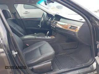 2008 BMW 5 Series 528xi with VIN WBANV13578CZ51419, listed as a IAAI auction lot 41265909 with 213,152 mi miles. Bid and sale history available at carsss.com. Image 5.