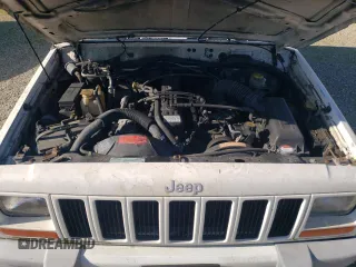 2000 Jeep Cherokee Police with VIN 1J4FF48SXYL131866, listed as a Copart auction lot 87535995 with 235,598 mi miles and Clean Title. Bid and sale history available at carsss.com. Image 12.