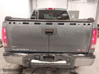 2011 GMC Sierra 1500 SLE with VIN 3GTP2VE36BG236062, listed as a IAAI auction lot 41567246 with 186,678 mi miles. Bid and sale history available at carsss.com. Image 16.