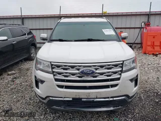 2018 Ford Explorer Limited with VIN 1FM5K7F82JGC69918, listed as a IAAI auction lot 41427239 with 128,784 mi miles. Bid and sale history available at carsss.com. Image 12.
