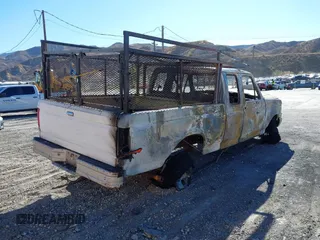 1988 Ford F-150 with VIN 1FTEX14N9JKB33407, listed as a IAAI auction lot 41278671 with 1 mi miles. Bid and sale history available at carsss.com. Image 4.